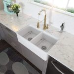 clean your white Porcelain sink