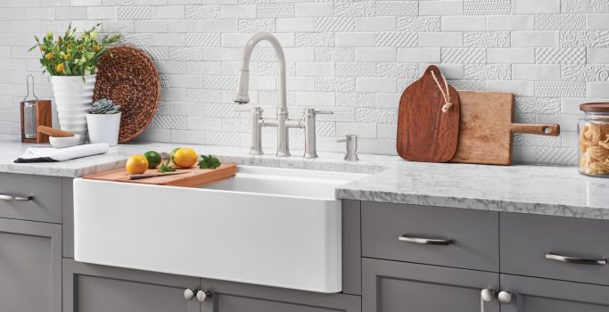 Comparison of fireclay and cast iron sinks